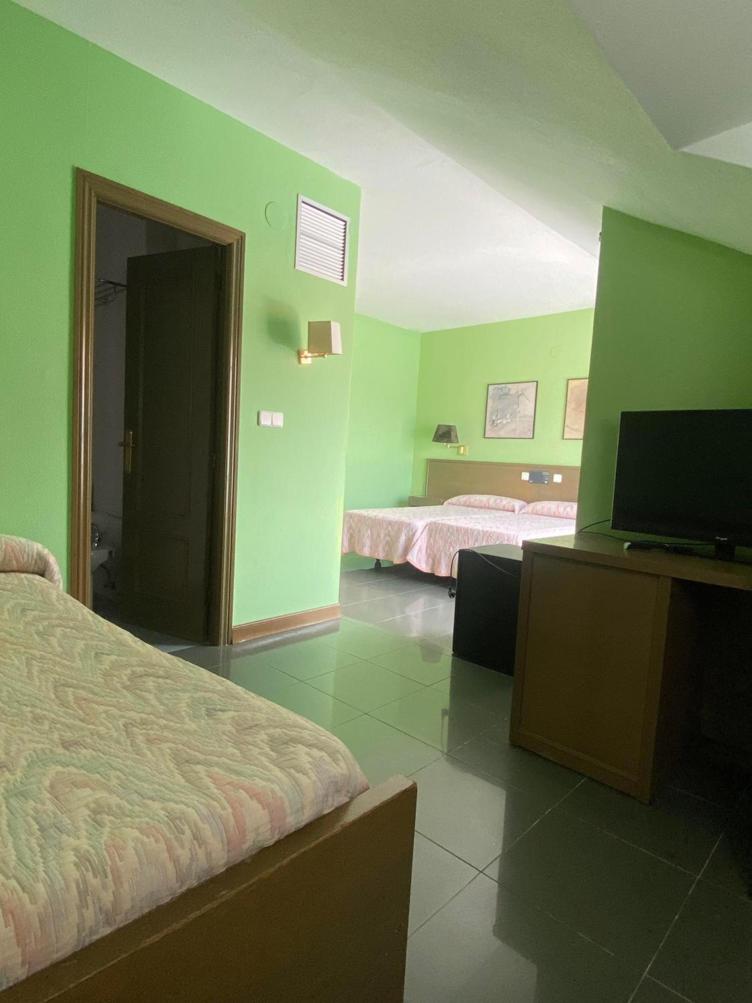 Hotel Zenit Mar Noja Buitenkant foto