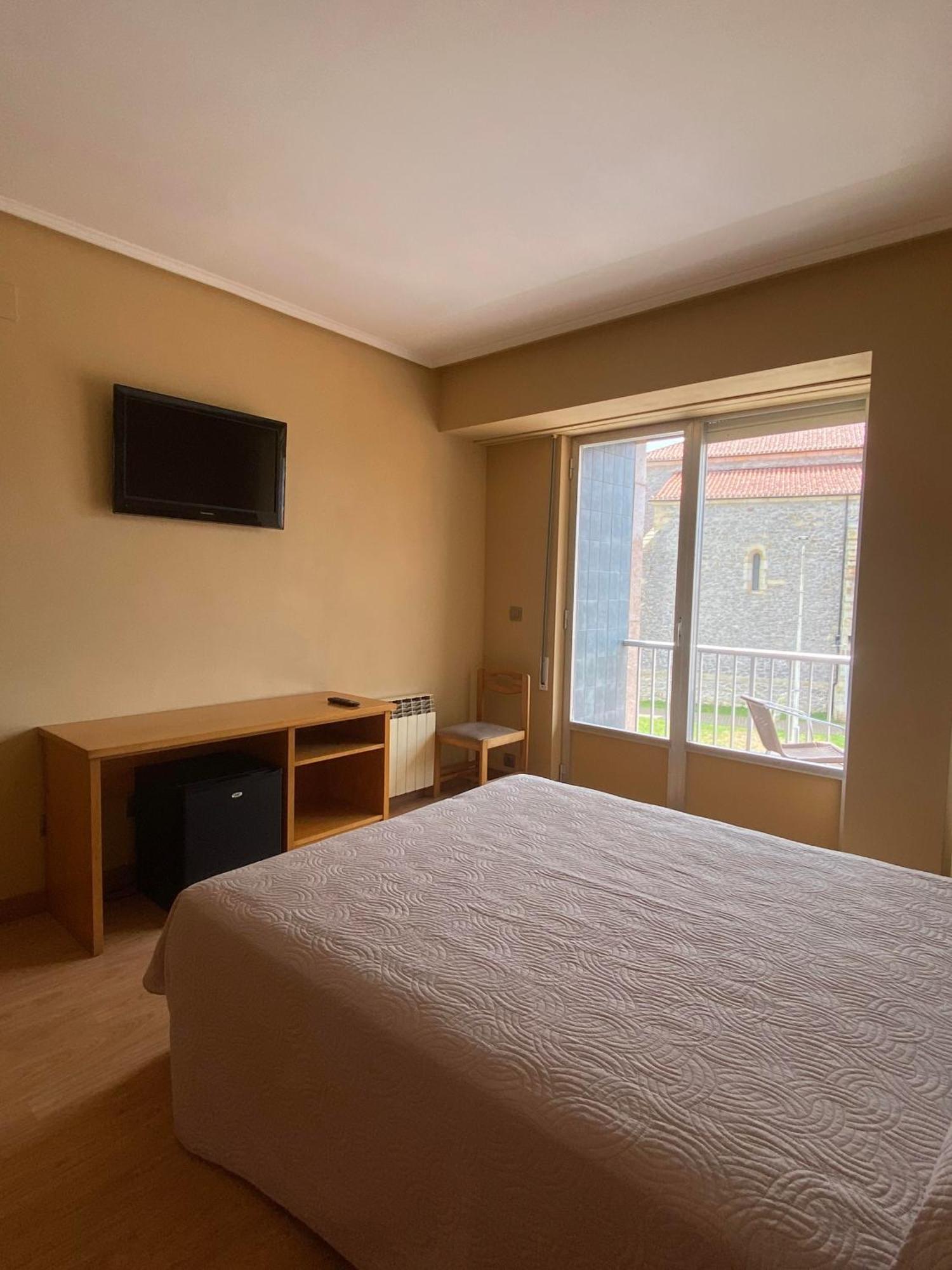 Hotel Zenit Mar Noja Buitenkant foto